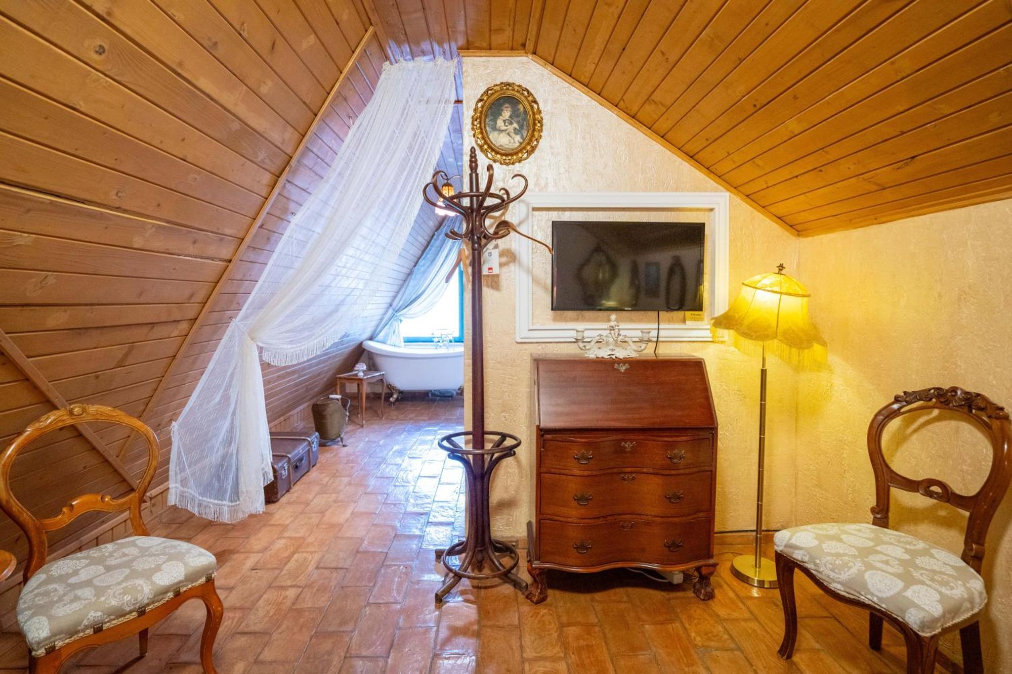 Fortuna Eco - Boutique Hotel 바일레 투슈나드 외부 사진