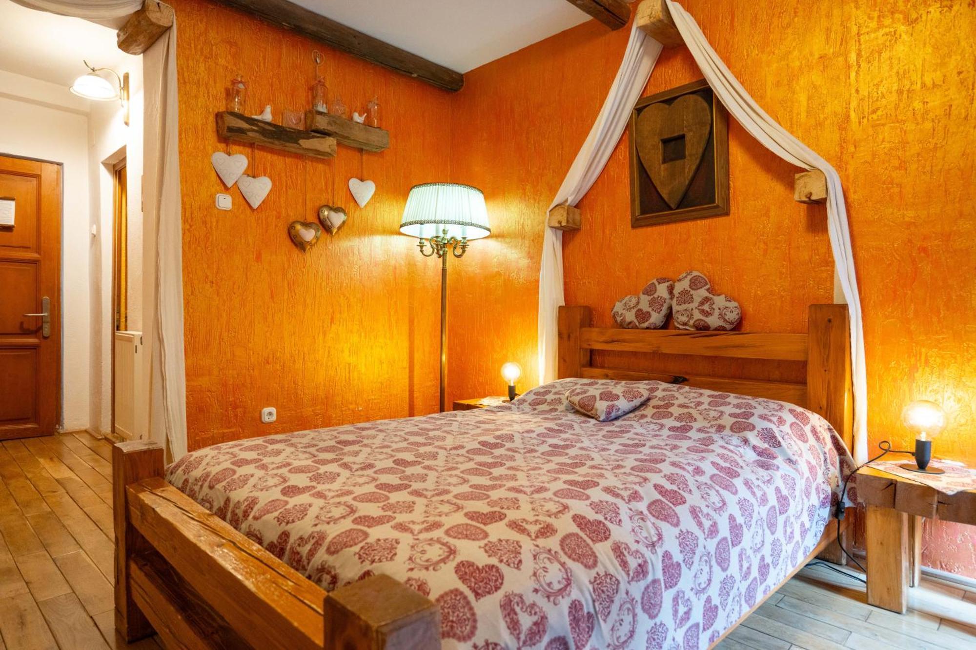 Fortuna Eco - Boutique Hotel 바일레 투슈나드 외부 사진